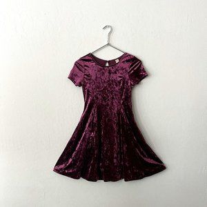 Harper Canyon Crushed Velvet Dress, size M (8/10), plum